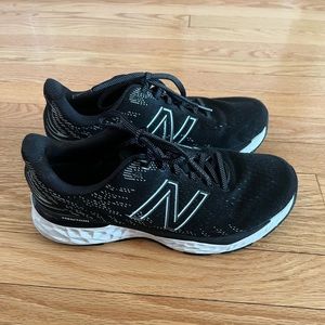 New Balance Fresh Foam 880 Size 8D(wide)